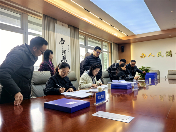 大邑县教育局开学工作指导检查组到安仁中学督导检查