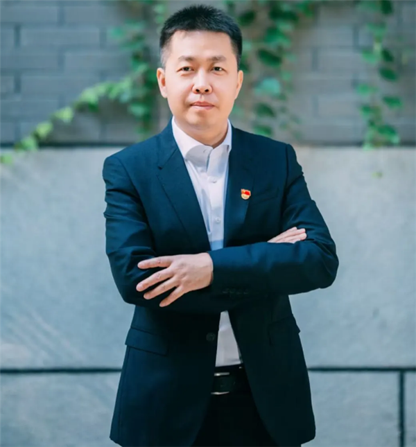 �����л�˧��ԭ�߶���У�����񶫽���