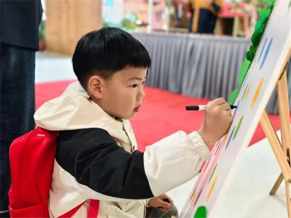 ˫���������׶�԰������ѧ�ڡ���������