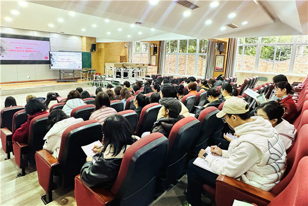 �ɻ�ʵС������ê������Ŀ�꣬��ʵ���˸���