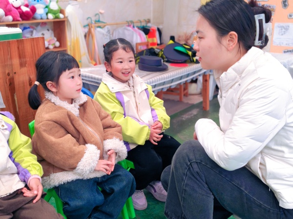 �������ͯ�η��� ��ɽ�л����׶�԰����������ѧ������ƪ��