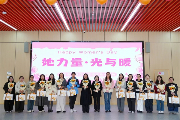 ���޽����������½��������ʵ��Сѧ�¾���������