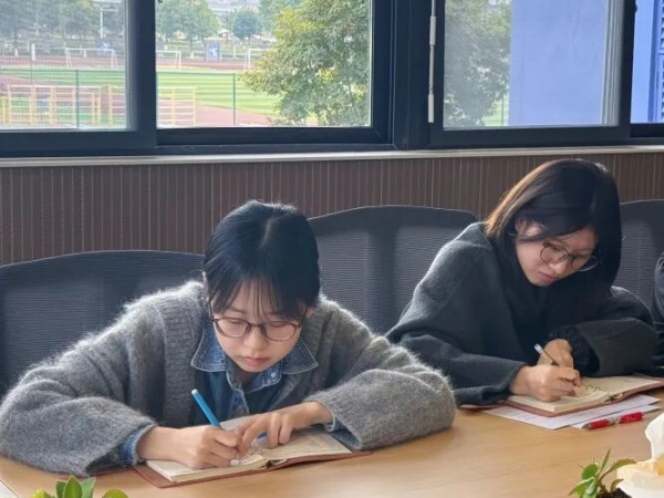 ���дٽ̣��԰����� ��ɽ��ʵ���׶�԰���ַ�԰��չ����ǰ������л