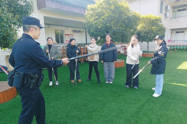 ɳ������»�������׶�԰��չ����Ӧ����������СӦ����Ԫ��ѵ�