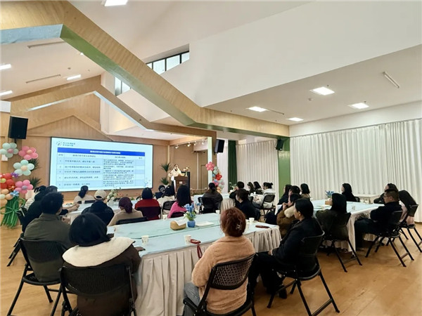 ��ʳ�����ɵ�����Ԫ�׶�԰��ҳ�ͬ����Զ���ɳ�