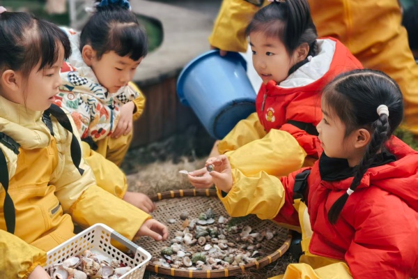 ��ɽ�л����׶�԰��һ����ɰ���߲��ɱ�