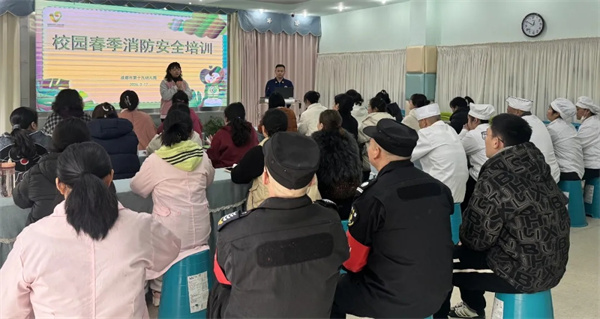 �ɶ�ʮ���׷���δ��ȼ�����밲ȫ��ͯ���У�